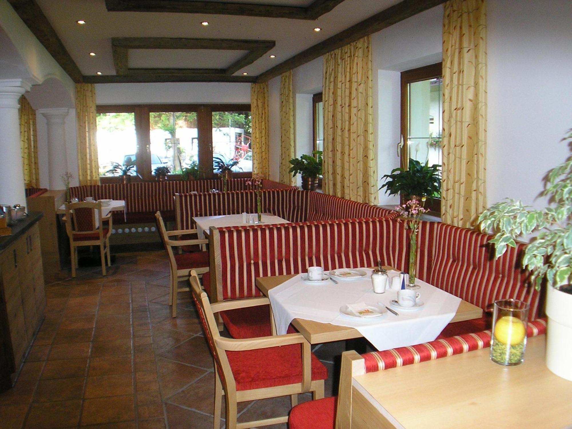 Hotel-Garni Weidacherhof Лойташ Экстерьер фото